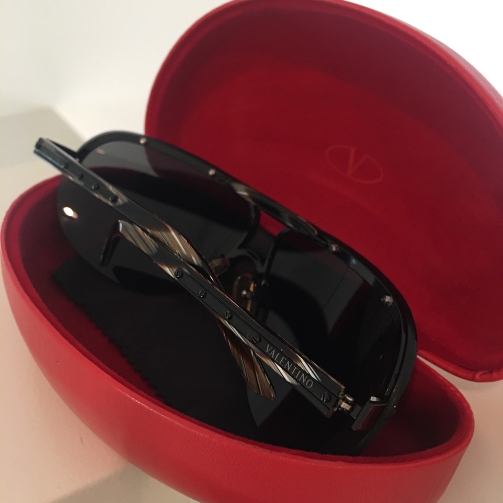 Valentino studded sunglasses 1188/S supon - Picture 3 of 8